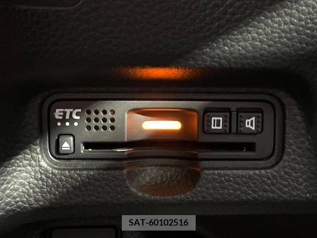 Honda N BOX CUSTOM 2019-06 330574-7