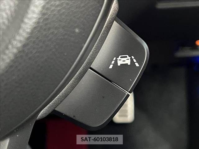 Suzuki SWIFT 2017-11 242588-7