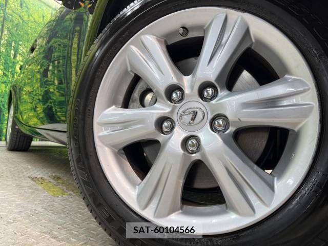 Lexus IS 2017-10 354267-13