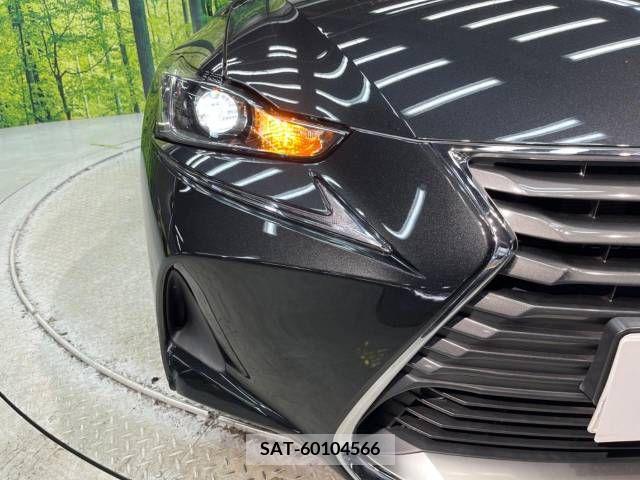 Lexus IS 2017-10 354267-12