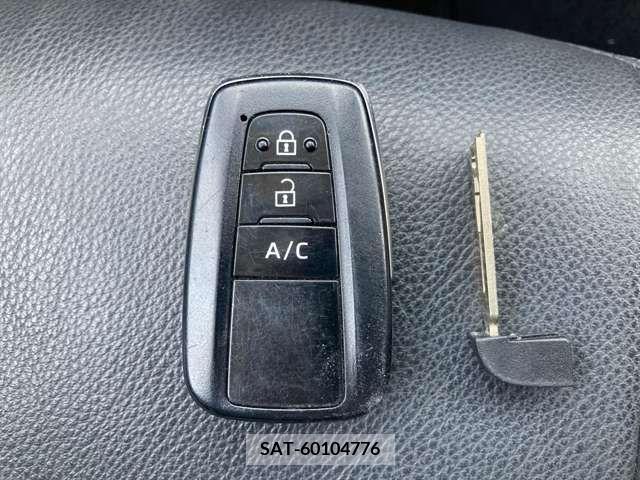 Toyota PRIUS PHV 2017-06 322594-27