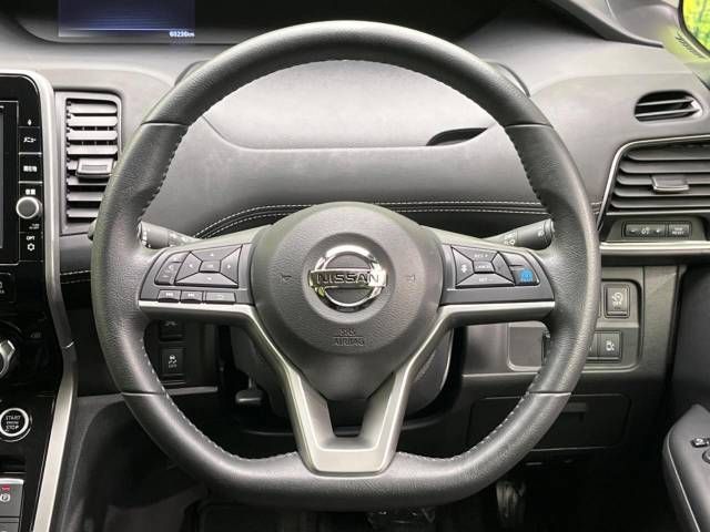 Nissan SERENA 2016-12 194107-12