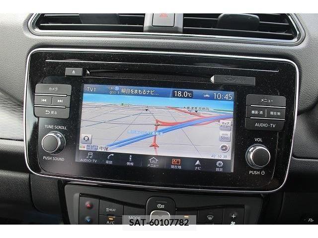 Nissan LEAF 2019-08 297893-2