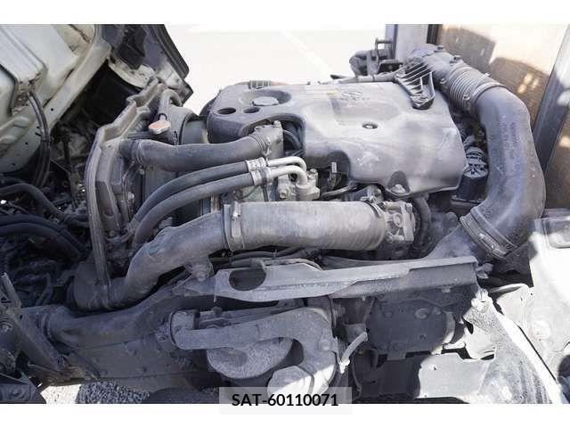 Mazda TITAN 2015-09 288758-14