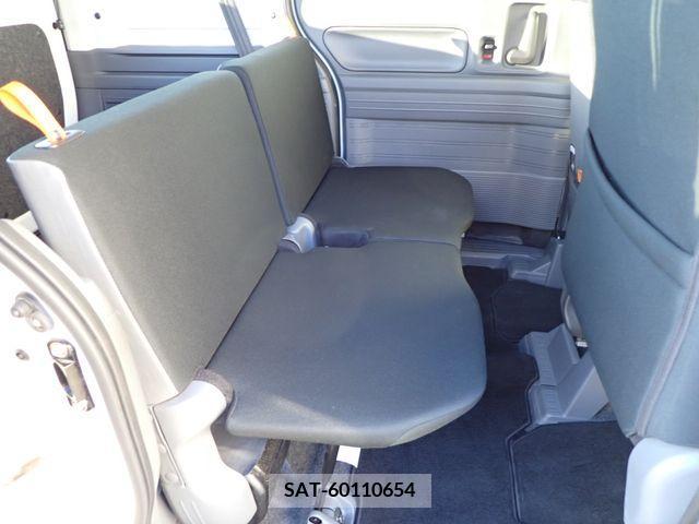 Honda N-VAN 2020-02 372538-4
