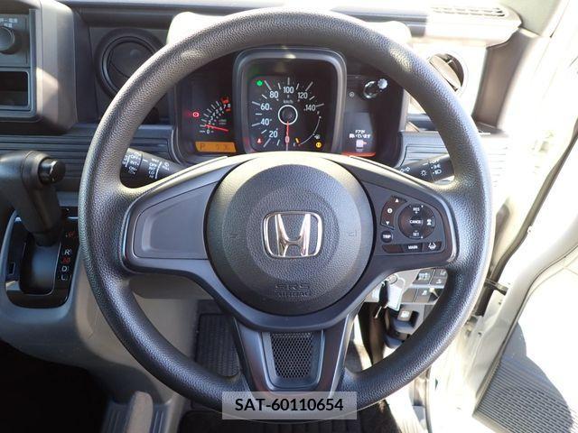 Honda N-VAN 2020-02 372538-7