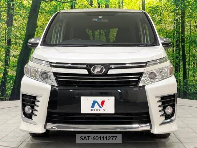 Toyota VOXY 2015-12 289082-14