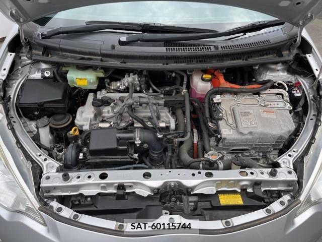 Toyota AQUA 2014-03 260652-17
