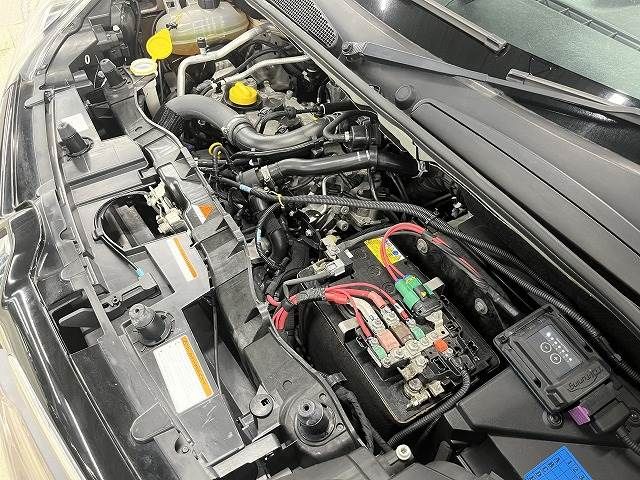 Renault KANGOO 2017-09 23401-17