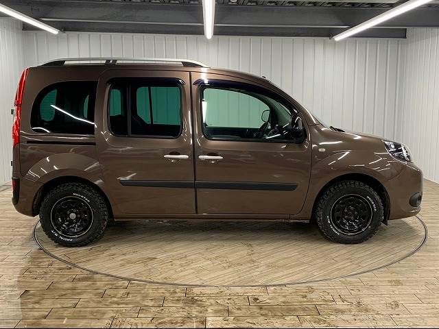 Renault KANGOO 2017-09 23401-13