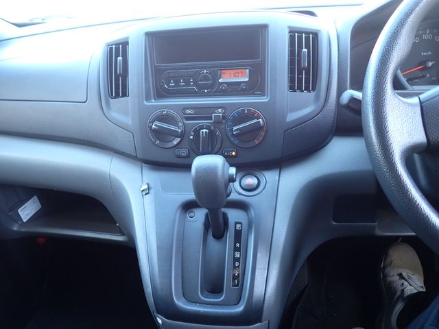 Nissan VANETTE VAN 2017-10 16233-13