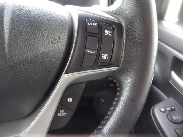 Honda e 2013-08 9930-17