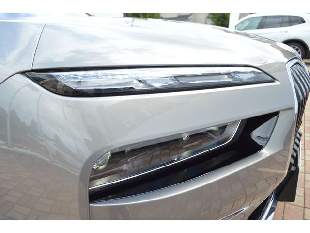 Bmw 7 SERIES 2022-12 6210-9