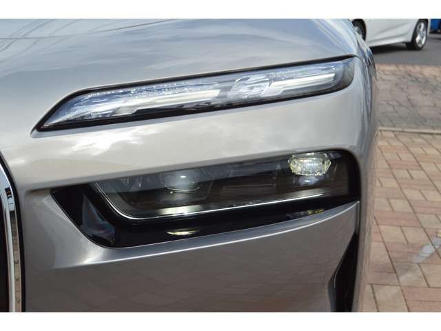 Bmw 7 SERIES 2022-12 6210-7