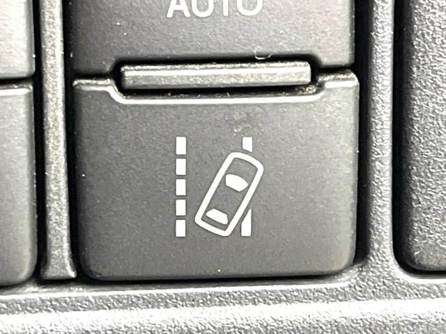 Toyota NOAH HYBRID 2016-11 191613-7