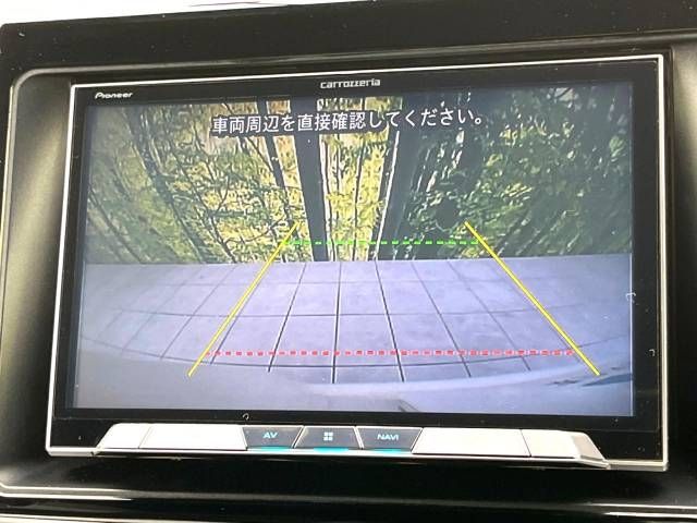 Toyota NOAH HYBRID 2016-11 191613-3