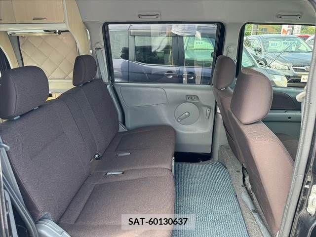 Mitsubishi TOWN BOX 2010-10 369628-19