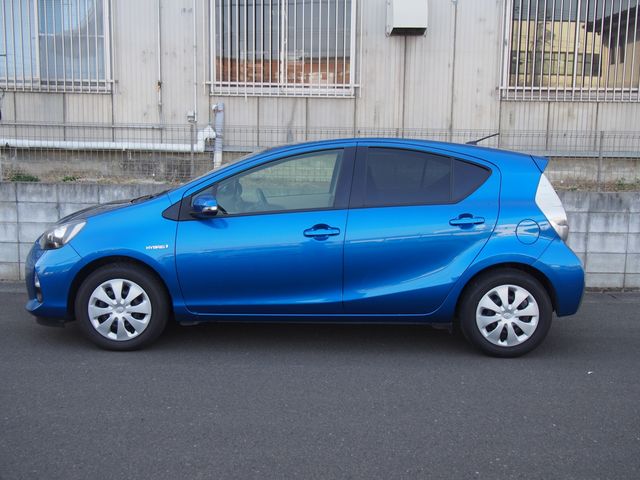 Toyota AQUA 2014-10 2325-18