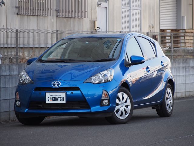 Toyota AQUA 2014-10 2325-0