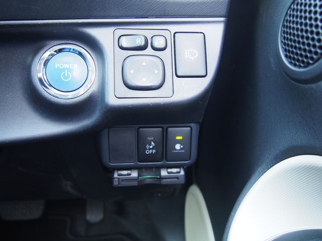 Toyota AQUA 2014-10 2325-13