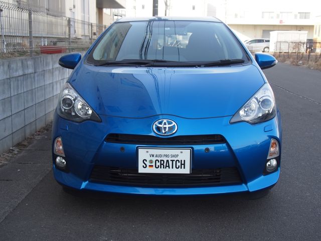 Toyota AQUA 2014-10 2325-17