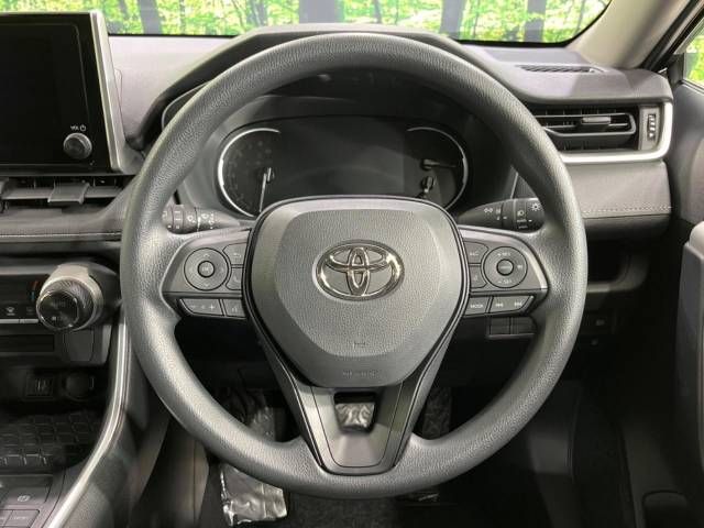 Toyota RAV4 2023-05 14595-11