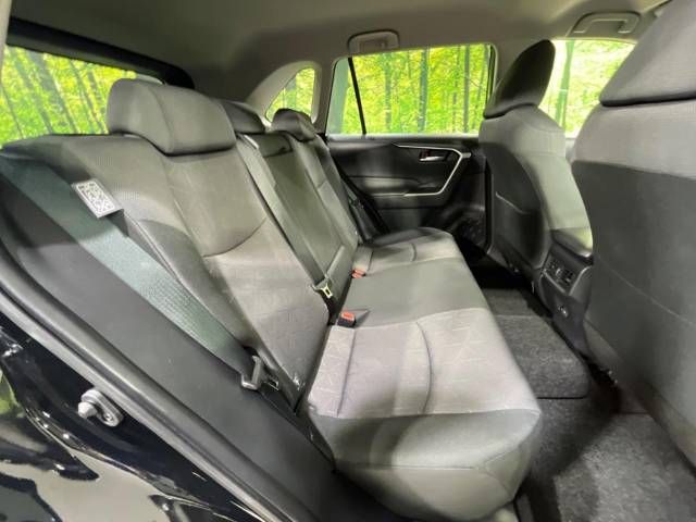 Toyota RAV4 2023-05 14595-9