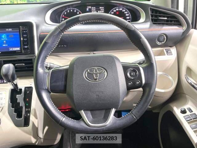 Toyota SIENTA 2015-12 298381-12