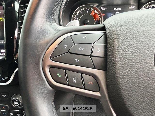 Jeep CHEROKEE 2019-02 373921-15
