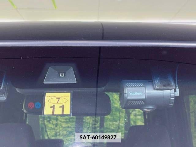 Honda N BOX CUSTOM 2022-11 364940-2