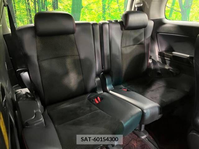 Toyota VELLFIRE 2013-12 246538-9