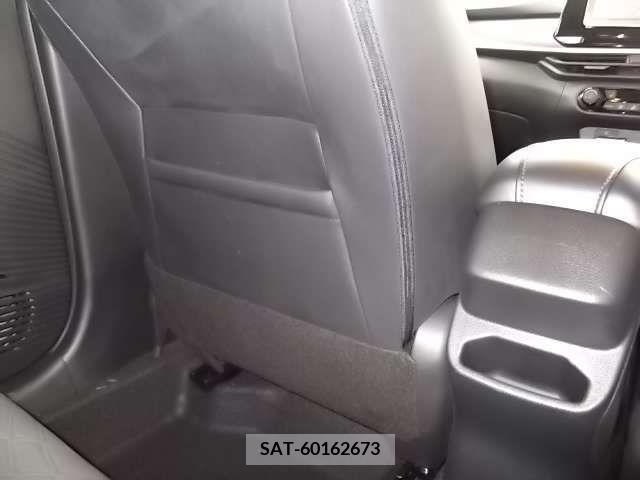 Nissan NOTE 2023-03 227704-10