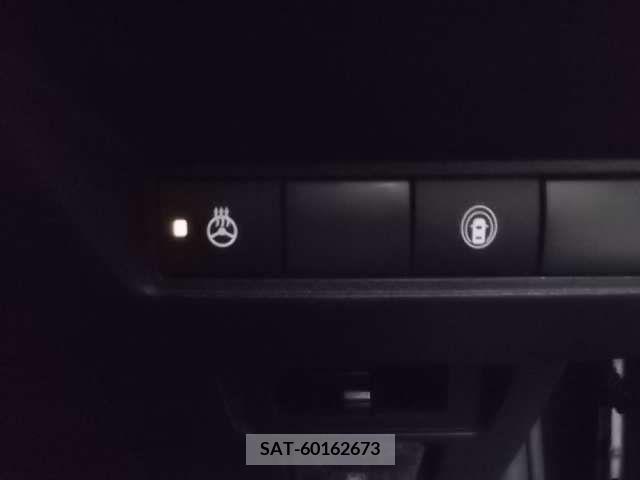 Nissan NOTE 2023-03 227704-6