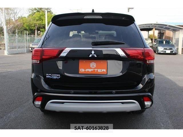 Mitsubishi OUTLANDER PHEV 2018-12 232034-8