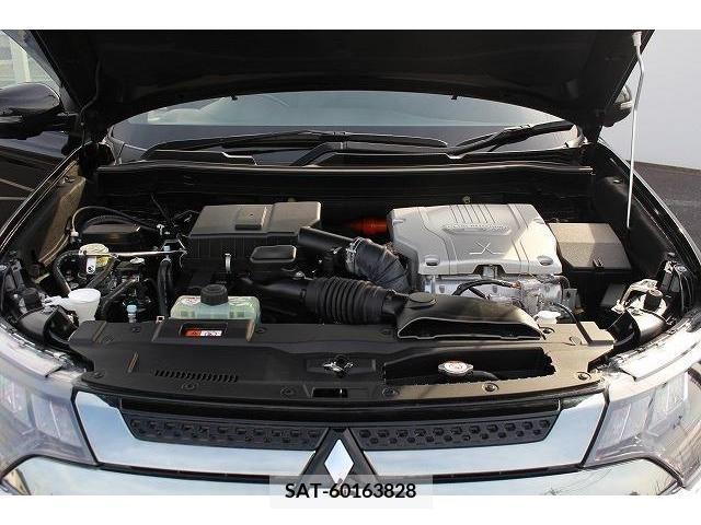 Mitsubishi OUTLANDER PHEV 2018-12 232034-18