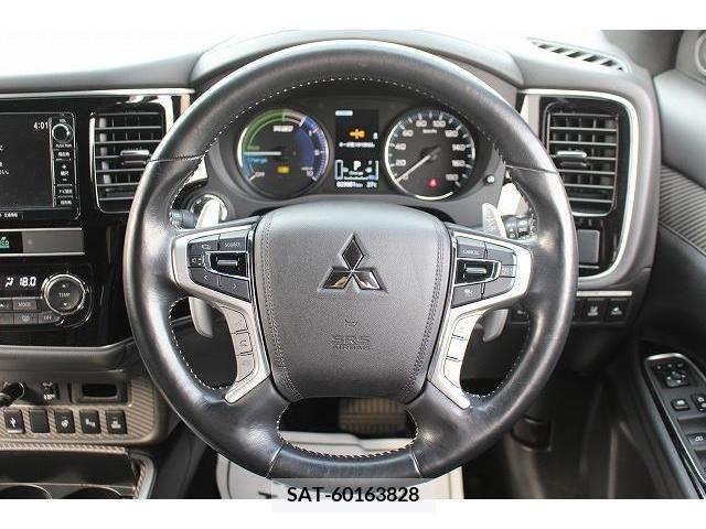 Mitsubishi OUTLANDER PHEV 2018-12 232034-16