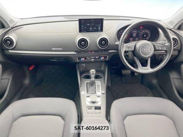 Audi A3 SEDAN 2017-01 356455-1