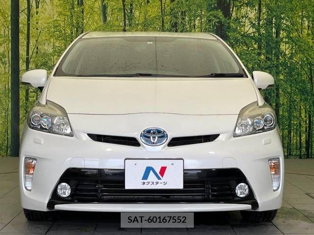 Toyota PRIUS 2014-01 329165-14