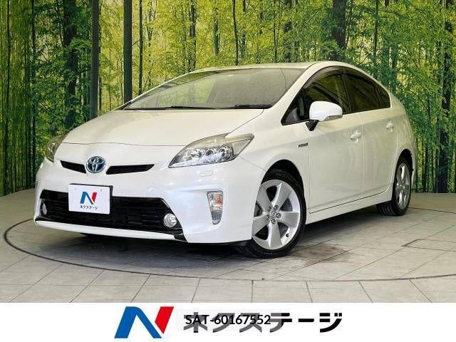 Toyota PRIUS 2014-01 329165-0
