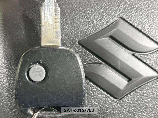 Suzuki ALTO 2018-04 305077-5