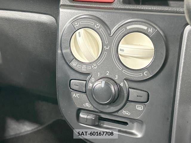 Suzuki ALTO 2018-04 305077-7