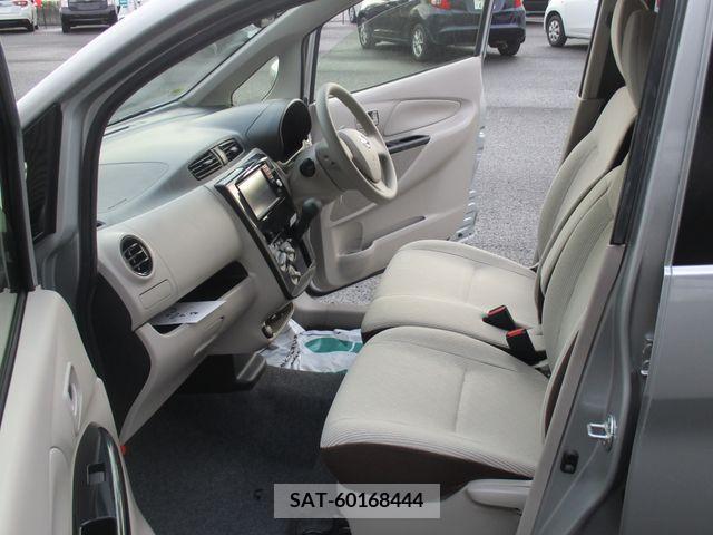 Nissan DAYZ 2018-11 220434-5