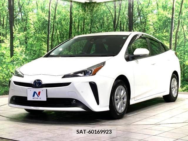 Toyota PRIUS 2021-06 322475-13