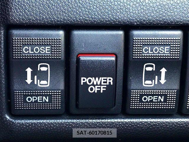 Mazda PREMACY 2012-04 245463-5