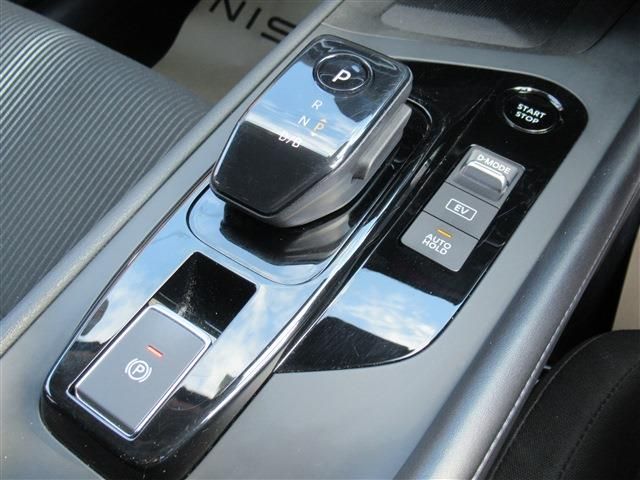 Nissan NOTE 2021-11 183315-13