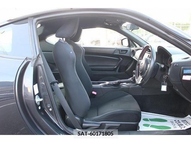 Toyota 86 2012-10 351782-13