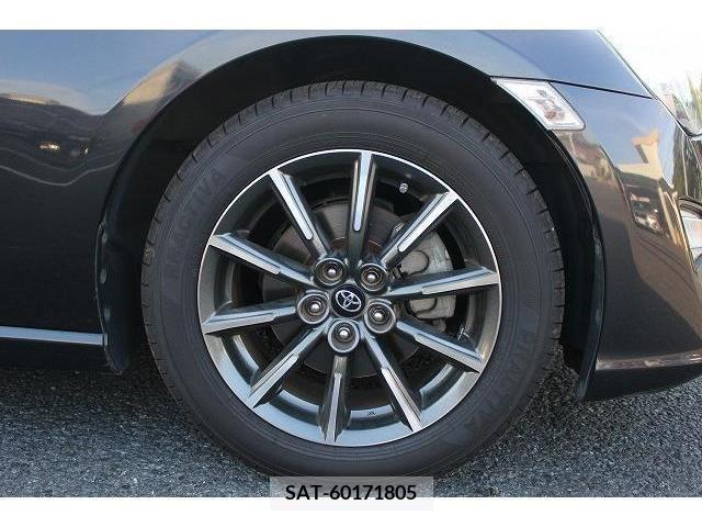 Toyota 86 2012-10 351782-12
