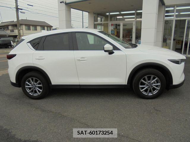 Mazda CX-5 2022-08 266191-7