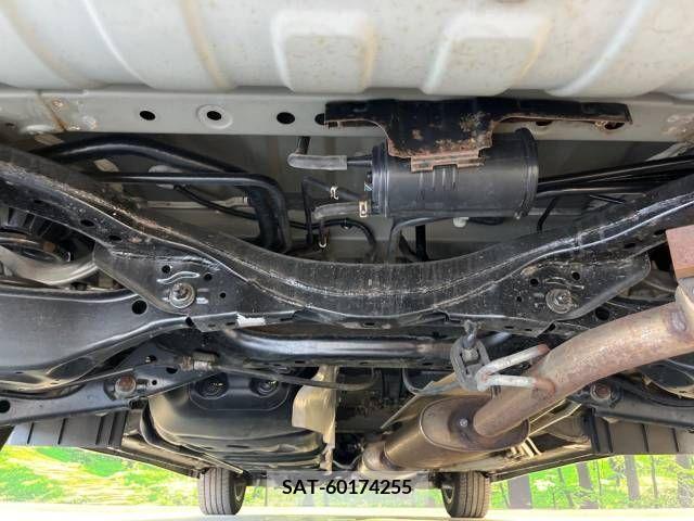 Nissan ELGRAND 2019-09 332288-19