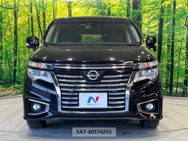 Nissan ELGRAND 2019-09 332288-15